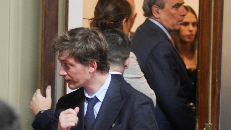 el asesor y la ministra