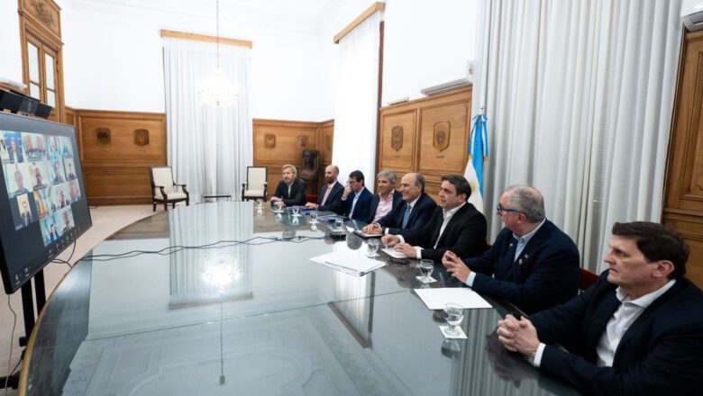 Sin los K, los gobernadores avalaron el objetivo de eliminar el déficit fiscal y reclamaron obras públicas